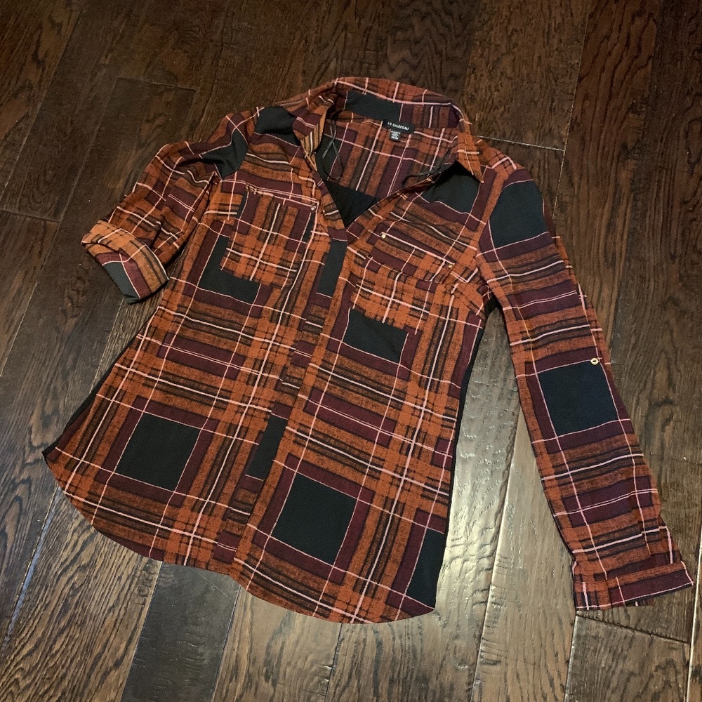 Le Chateau shirt